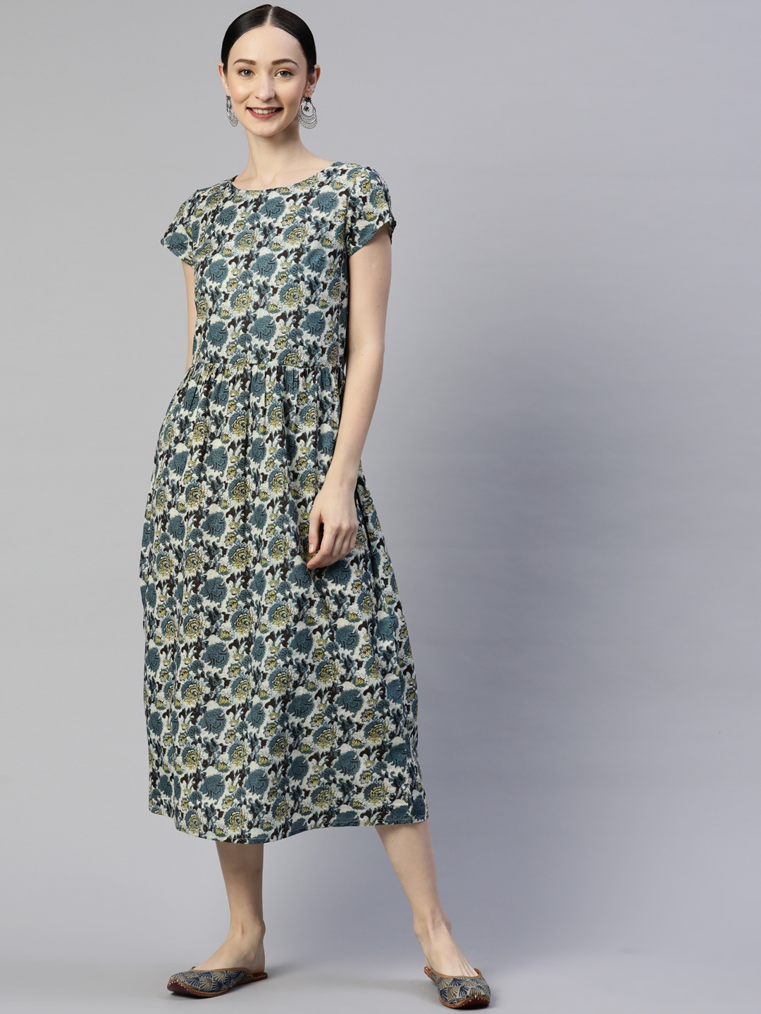 

Popnetic White & Blue Ethnic Motifs Print A-Line Midi Dress