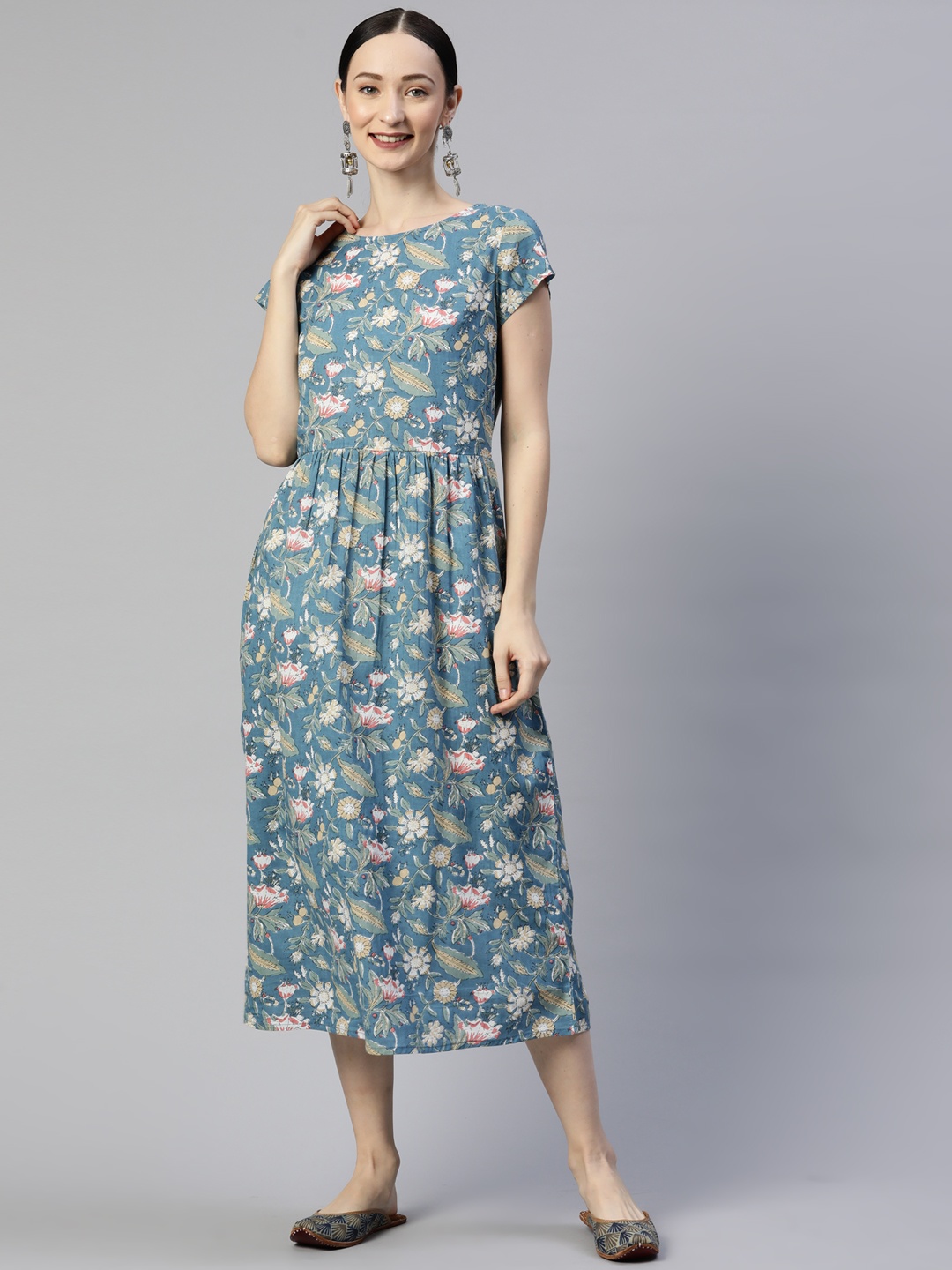 

Popnetic Women Blue & Off-White Pure Cotton Floral Print A-Line Ethnic Dress