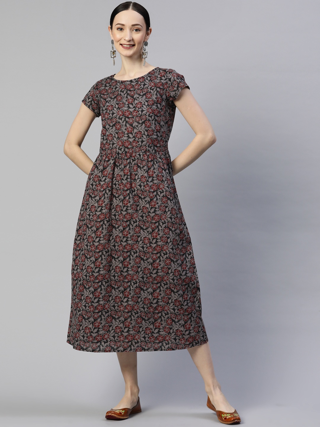 

Popnetic Black & Maroon Floral Print Ethnic Midi A-Line Dress