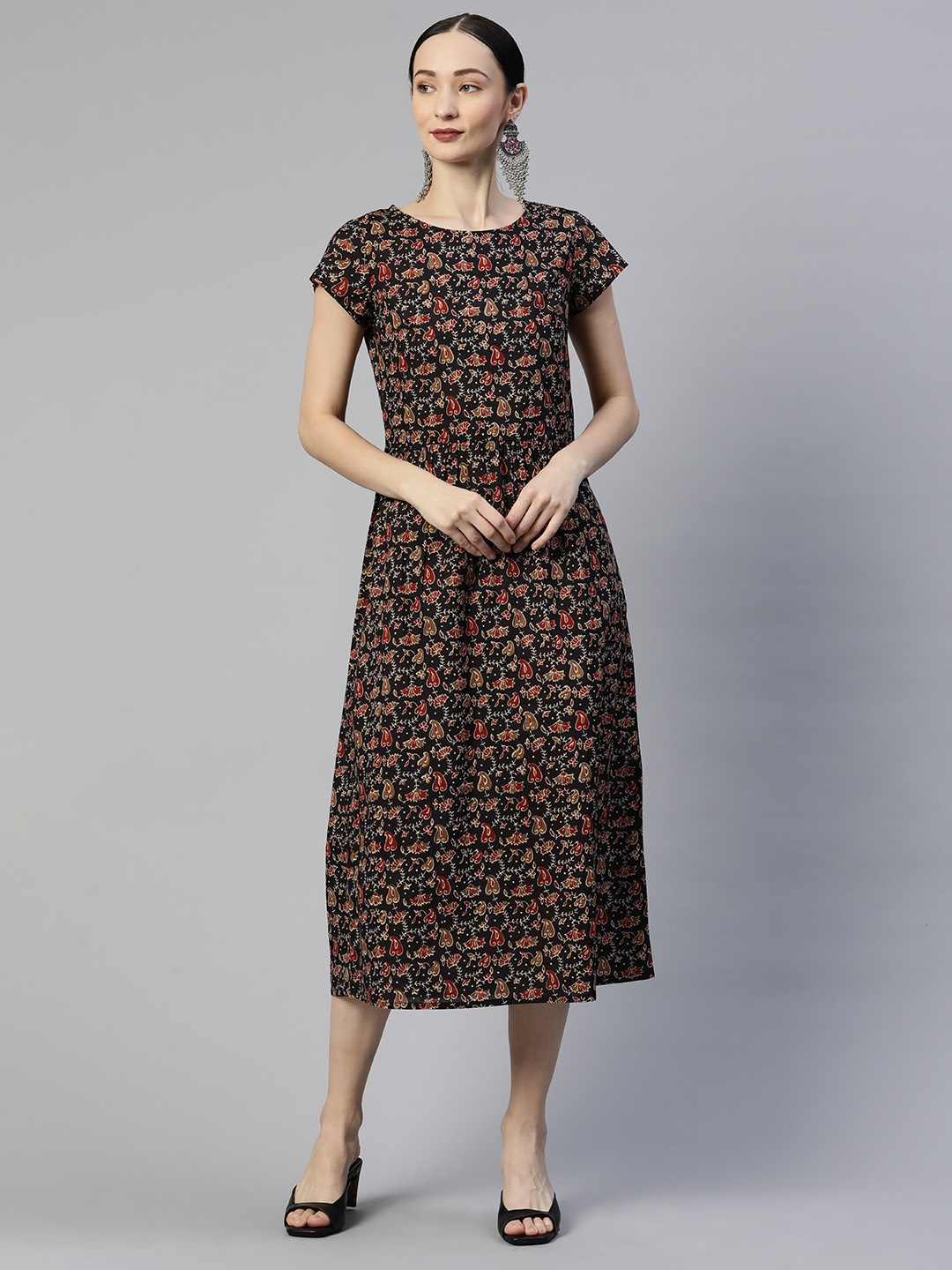 

Popnetic Black & Red Ethnic Motifs Print A-Line Midi Dress