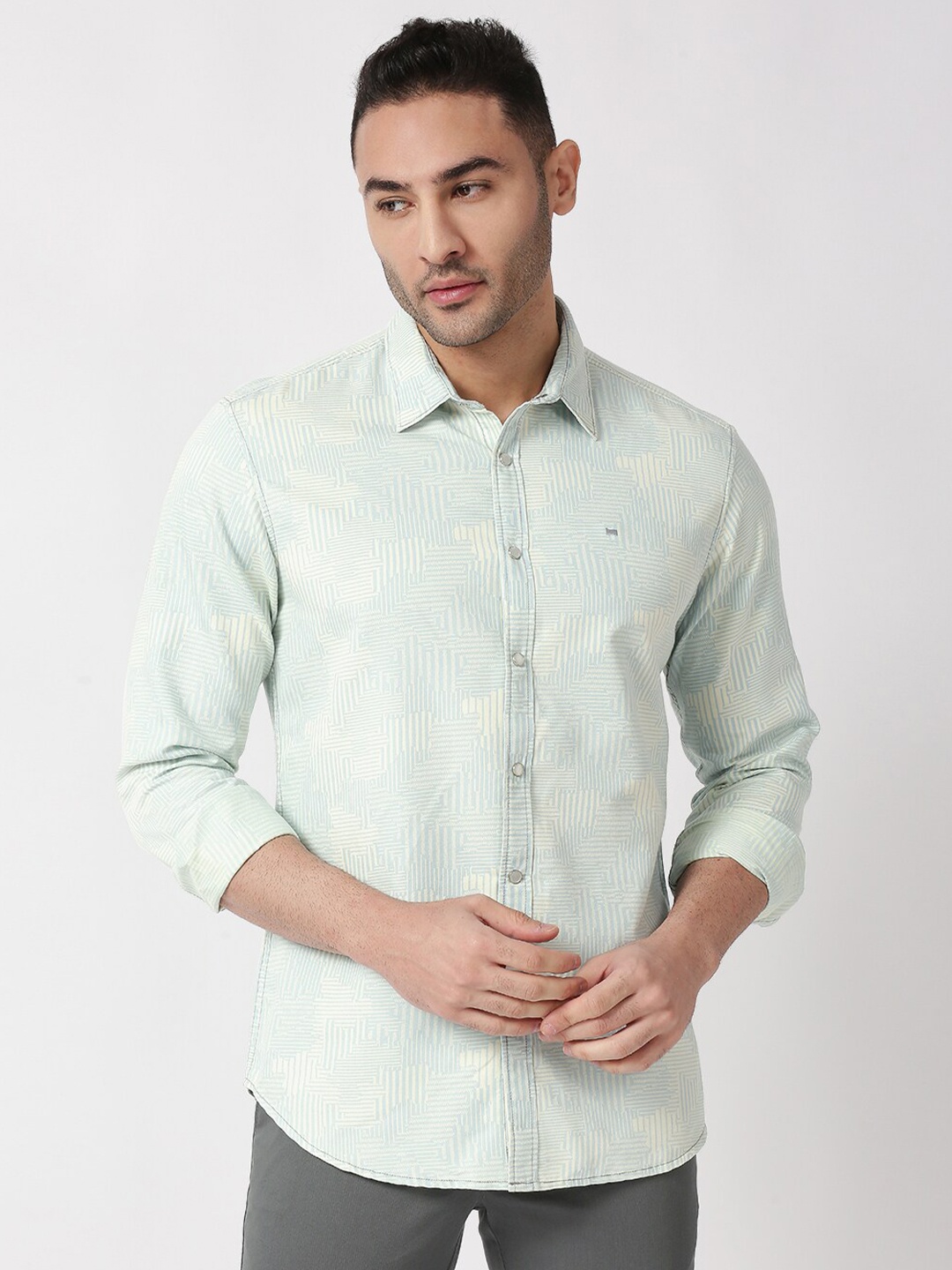 

Basics Men Printed Slim Fit Casual Shirt, Turquoise blue