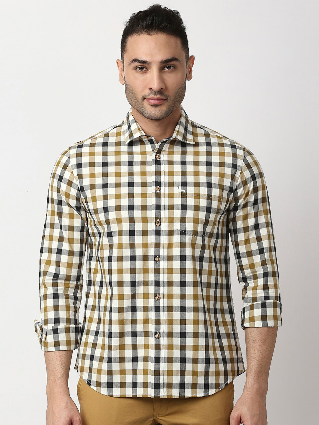 

Basics Men Olive Green & Off White Checked Pure Cotton Casual Shirt