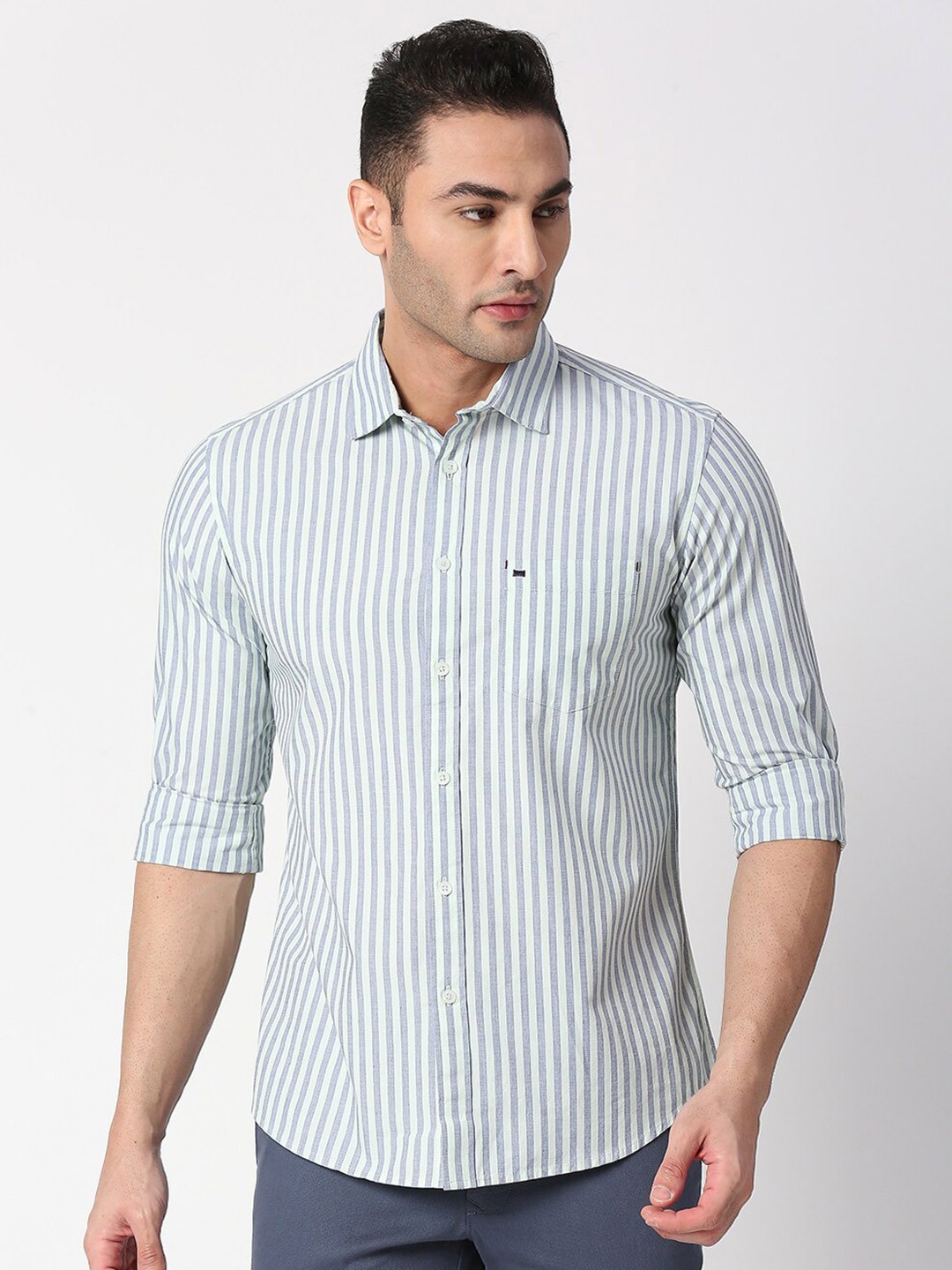 

Basics Men Sea Green Slim Fit Striped Cotton Casual Shirt
