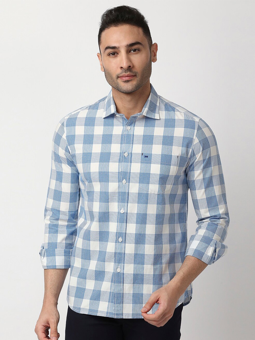 

Basics Men Blue Slim Fit Buffalo Checked Cotton Casual Shirt