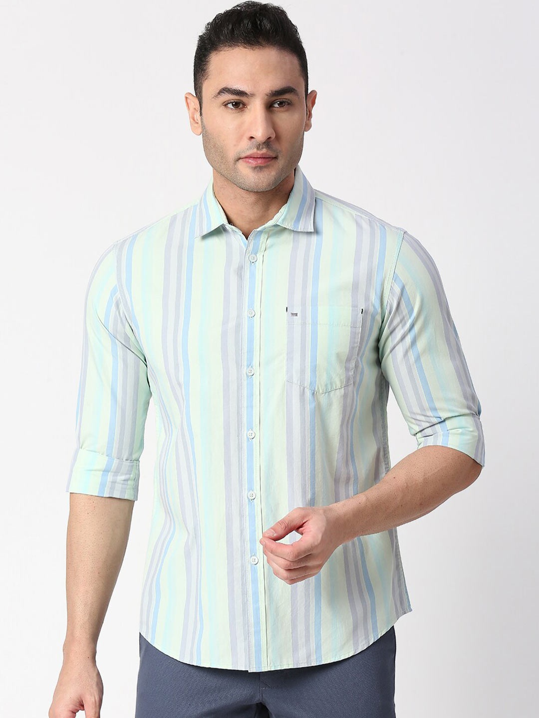 

Basics Men Sea Green Slim Fit Striped Cotton Casual Shirt