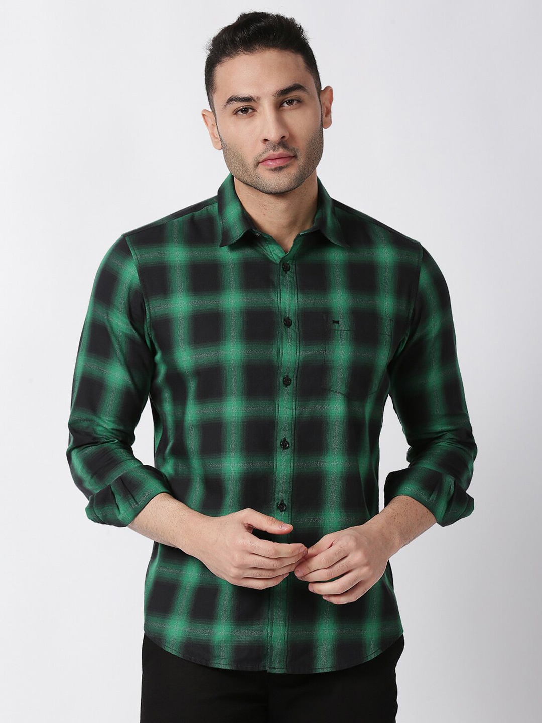 

Basics Men Green Slim Fit Checked Cotton Casual Shirt