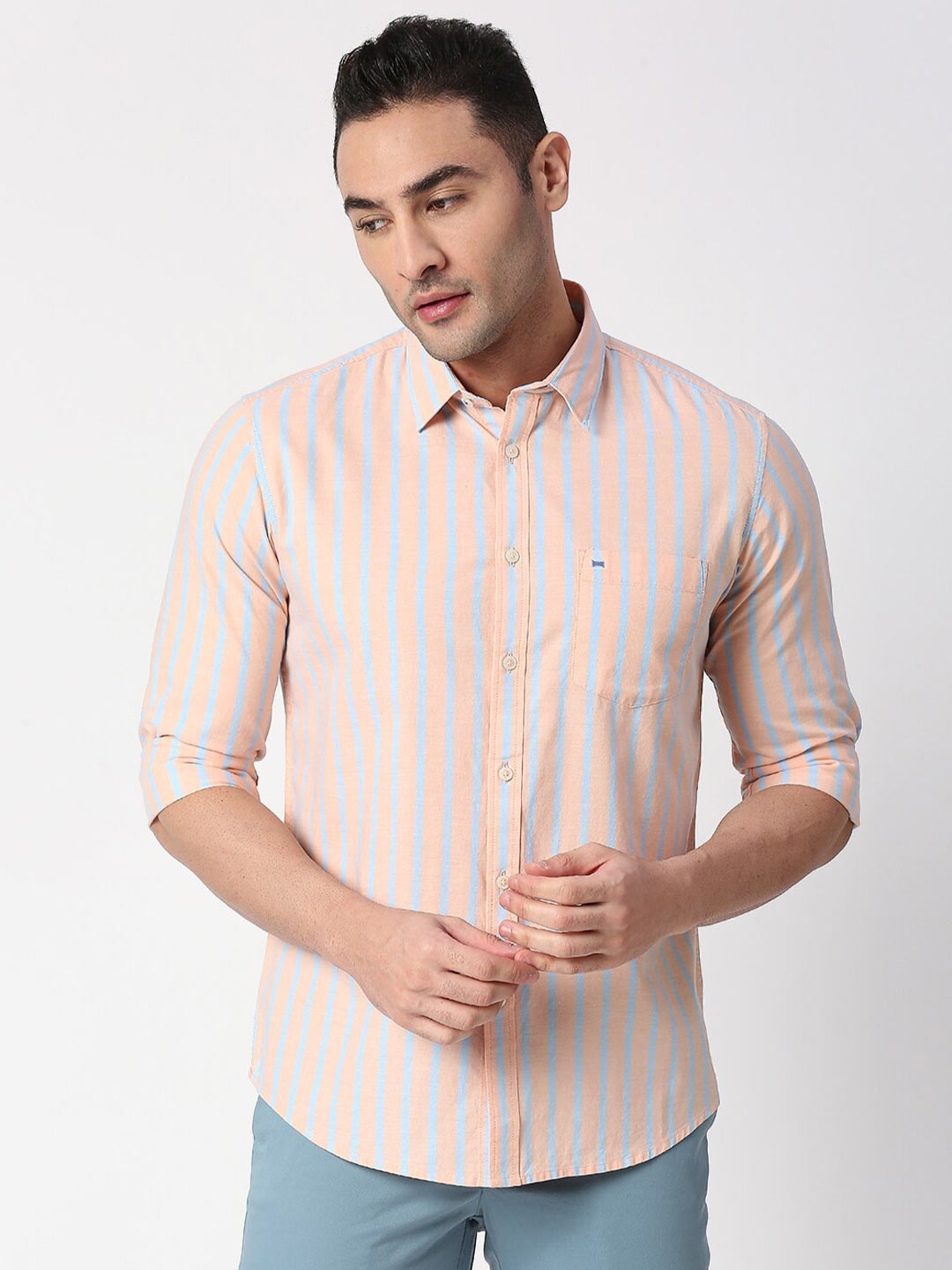 

Basics Men Peach-Coloured Slim Fit Striped Cotton Casual Shirt