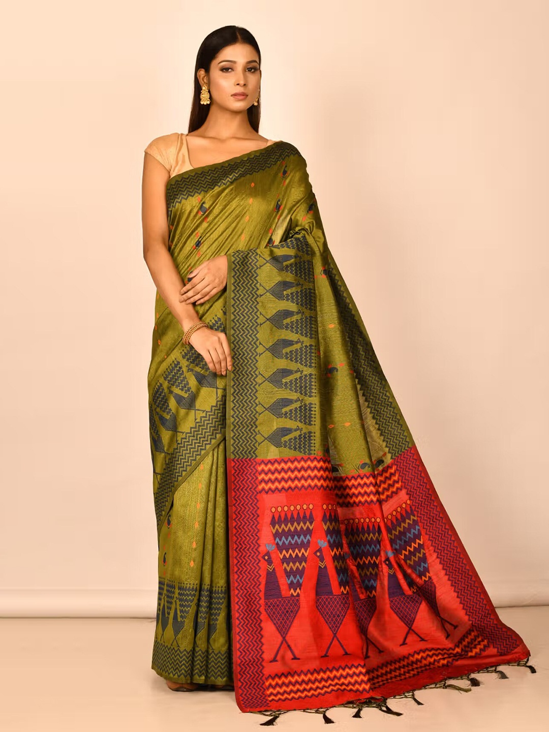 

AYKA CLOTHINGS Olive Green & Red Woven Design Ikat Saree