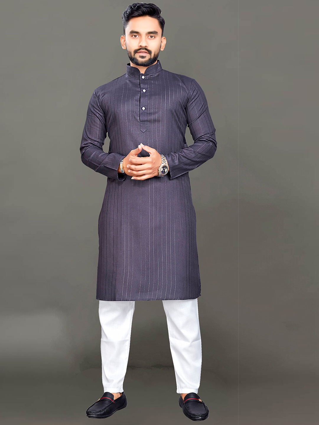 

Ekta Textiles Men Blue Striped Pure Cotton Kurta with Pyjamas