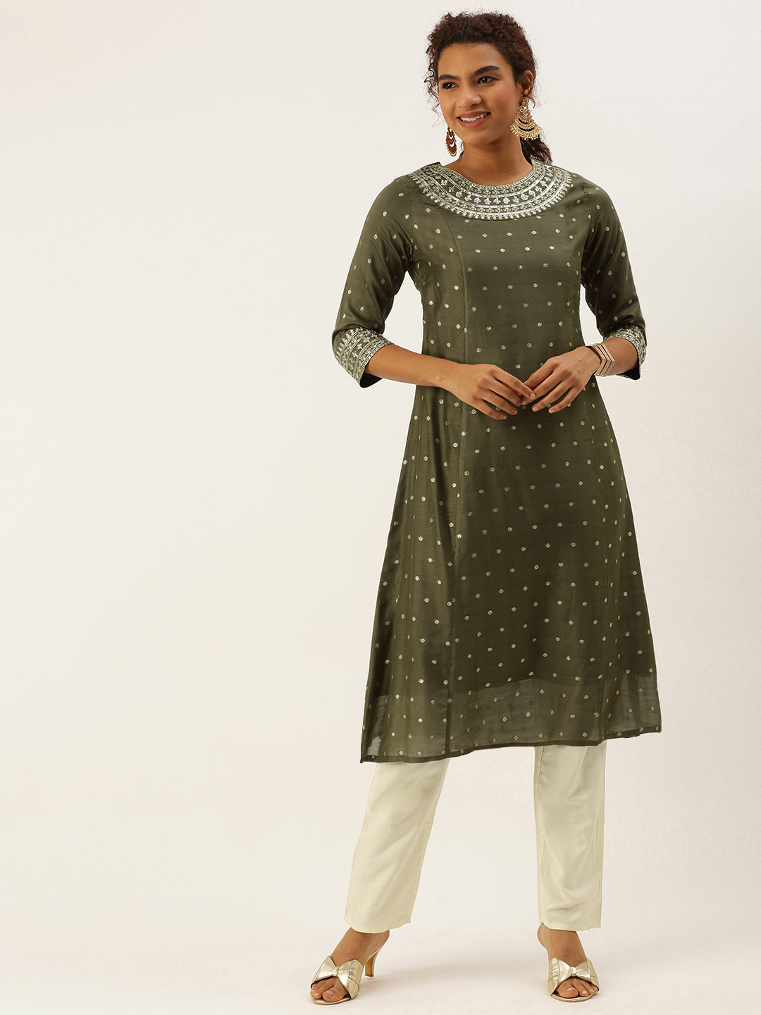 

SWAGG INDIA Women Olive Green Ethnic Motifs Embroidered Sequinned Kurta with Trousers