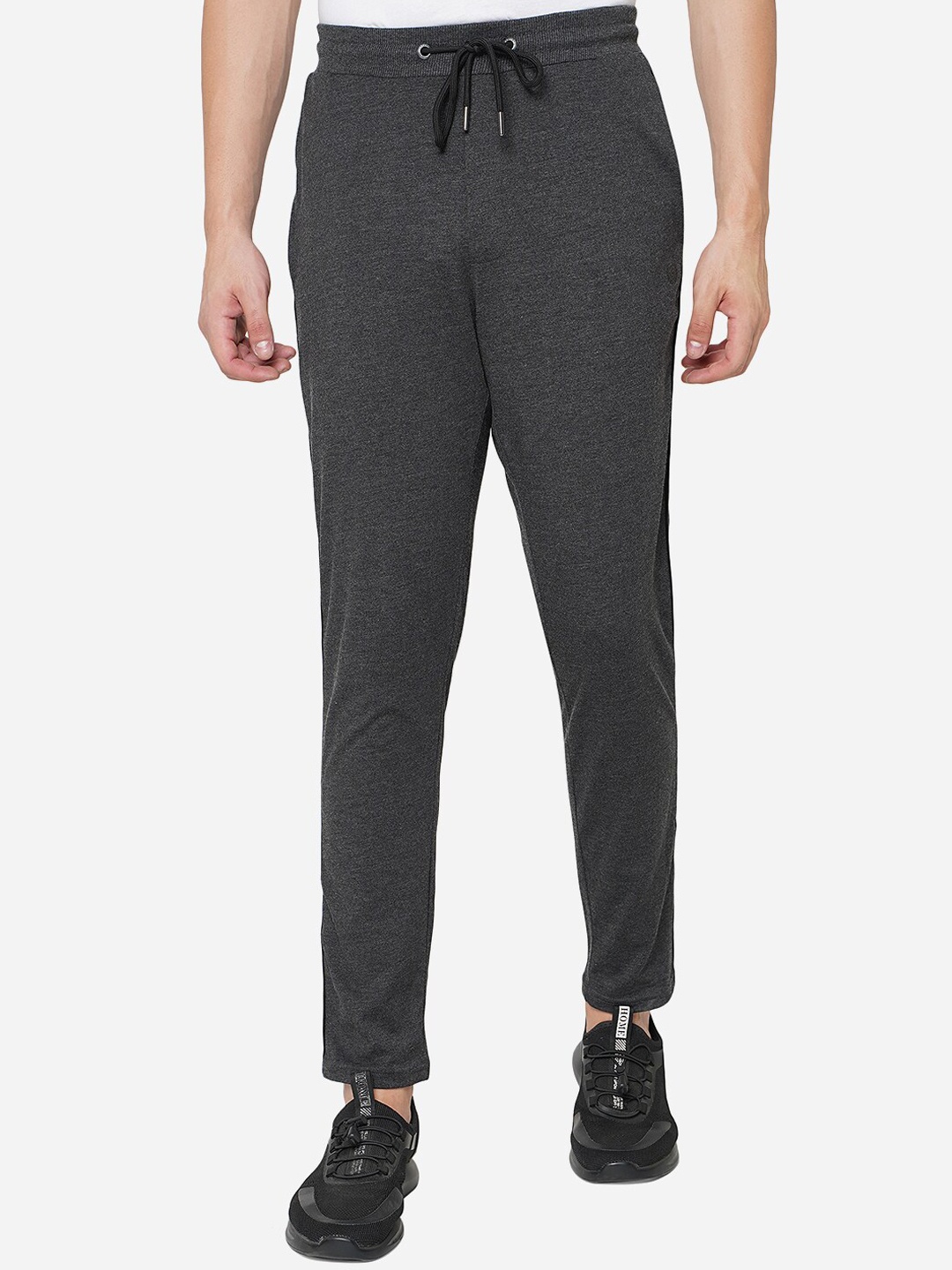

Greenfibre Men Grey Solid Track Pants