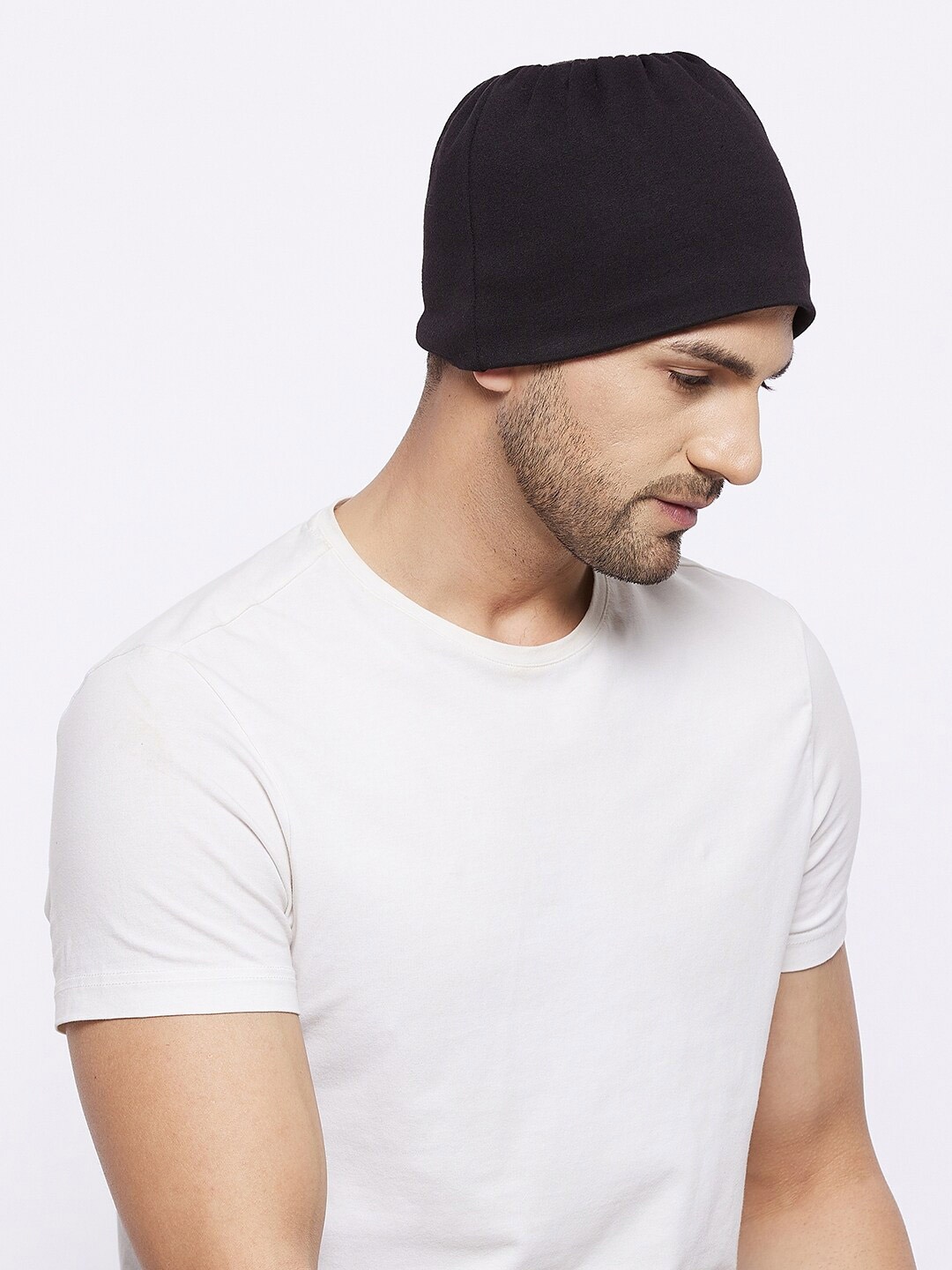 

Hypernation Men Black Beanie