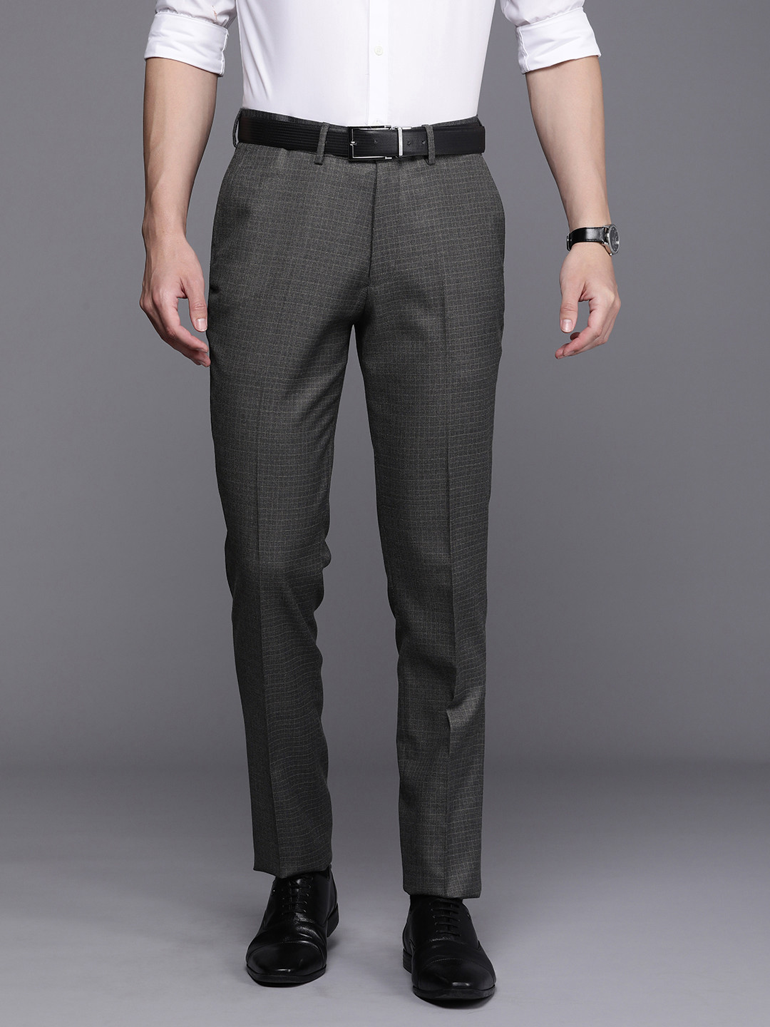 

SUITLTD Men Smart Mid-Rise Checked Slim Fit Formal Trousers, Grey