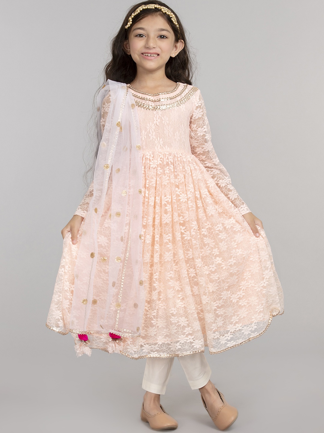 

BYB PREMIUM Girls Peach-Coloured Floral Embroidered Empire Gotta Patti Kurta with Trousers