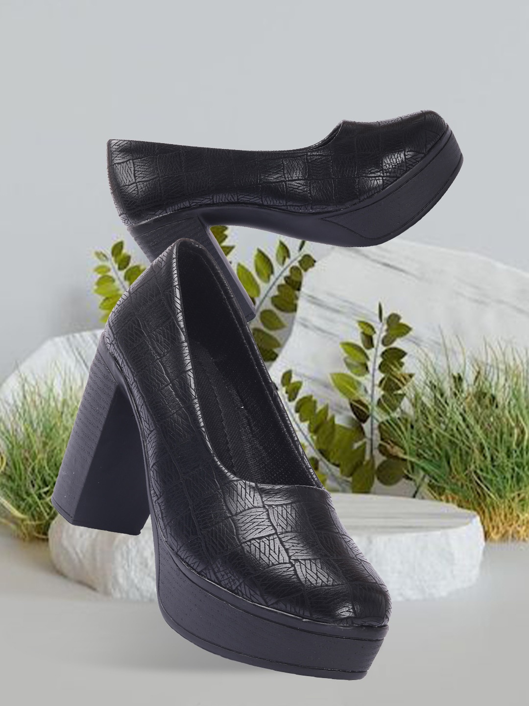 

FASHIMO Black Textured Block Pumps