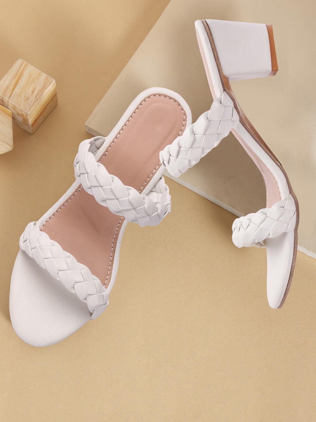 

FASHIMO White Solid Block Sandals