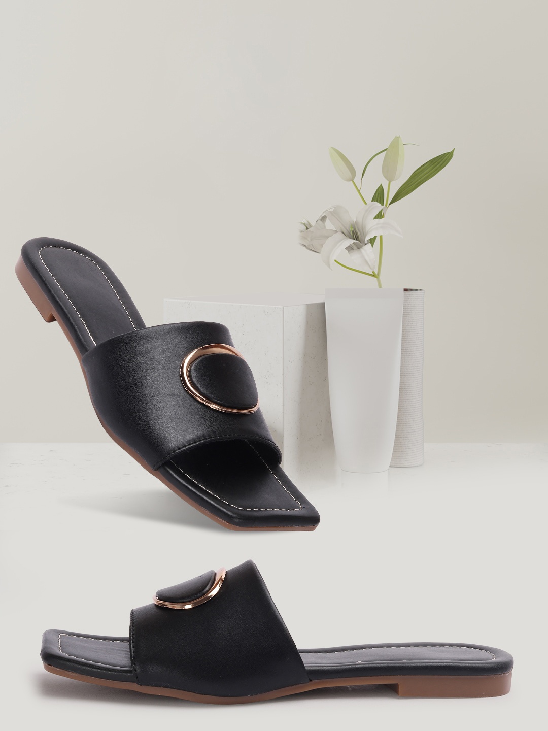 

FASHIMO Women Black Open Toe Flats