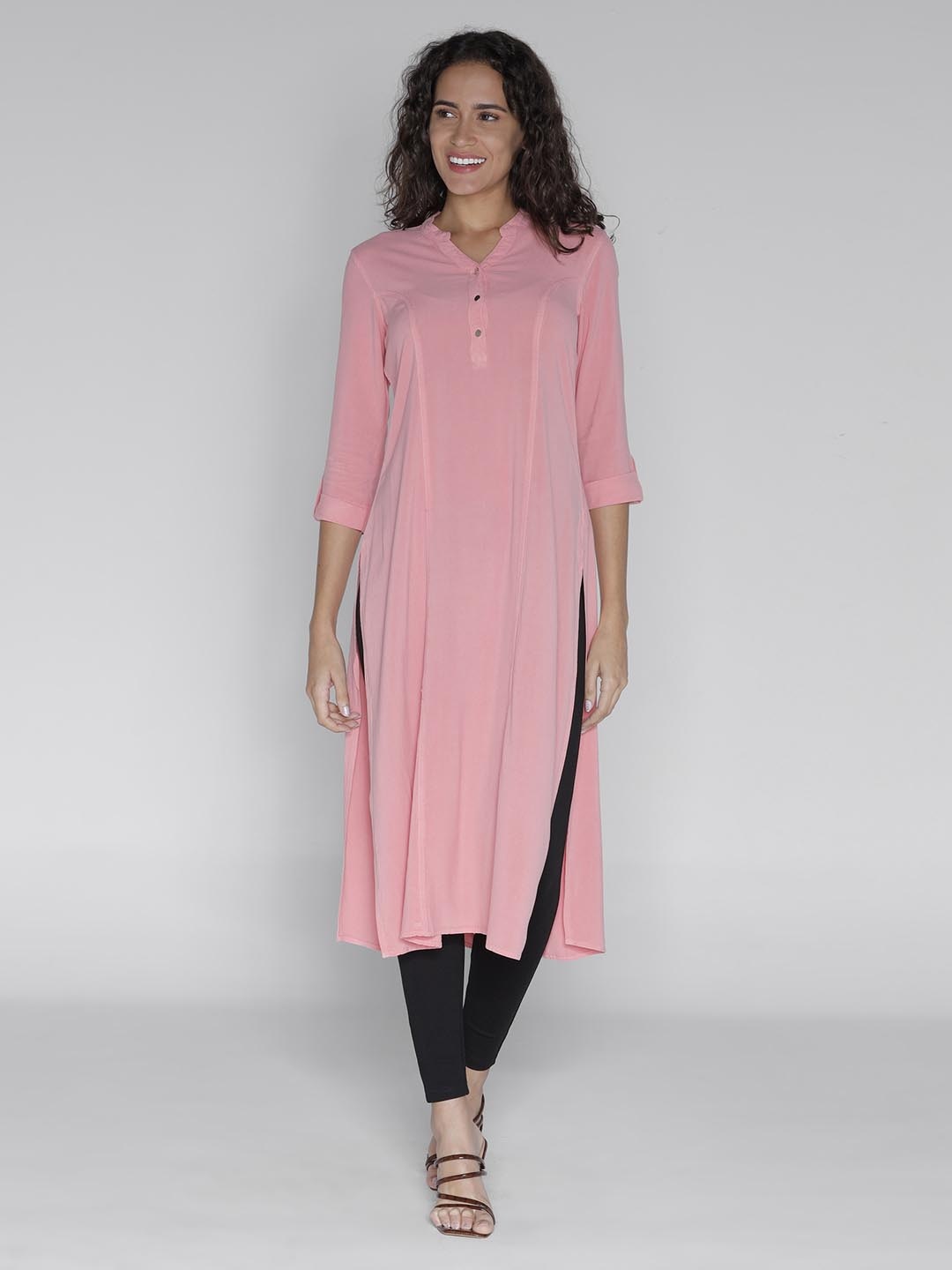 

IDENTITI Women Pink Solid Kurta