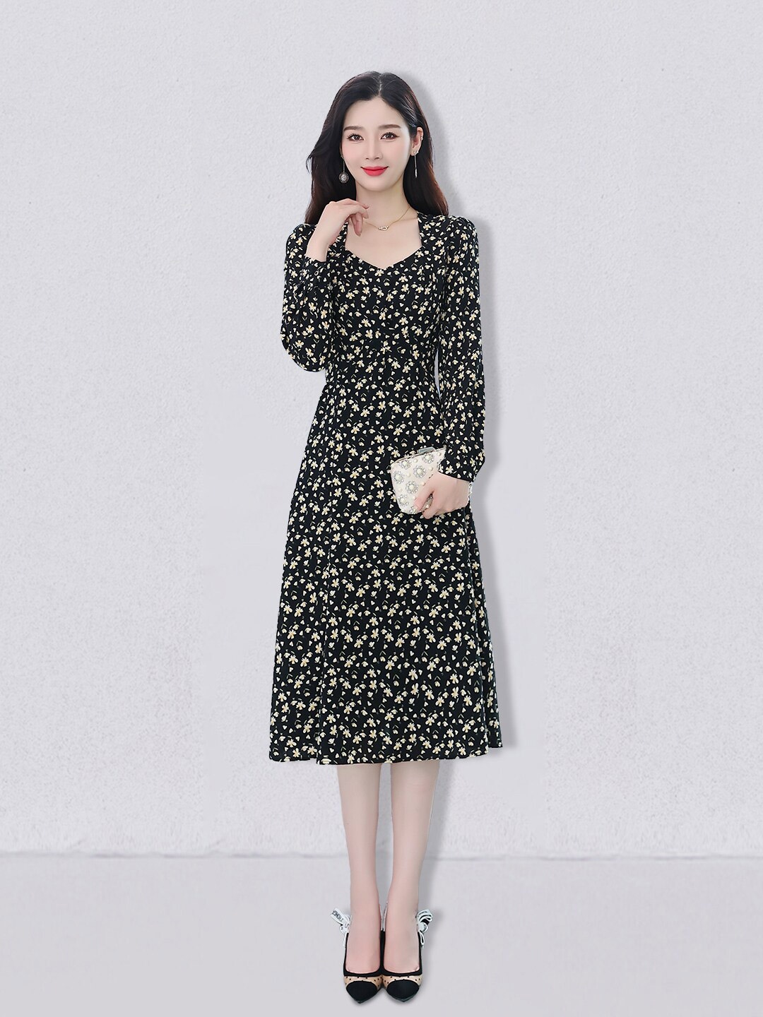 

JC Collection Black Floral A-Line Midi Dress