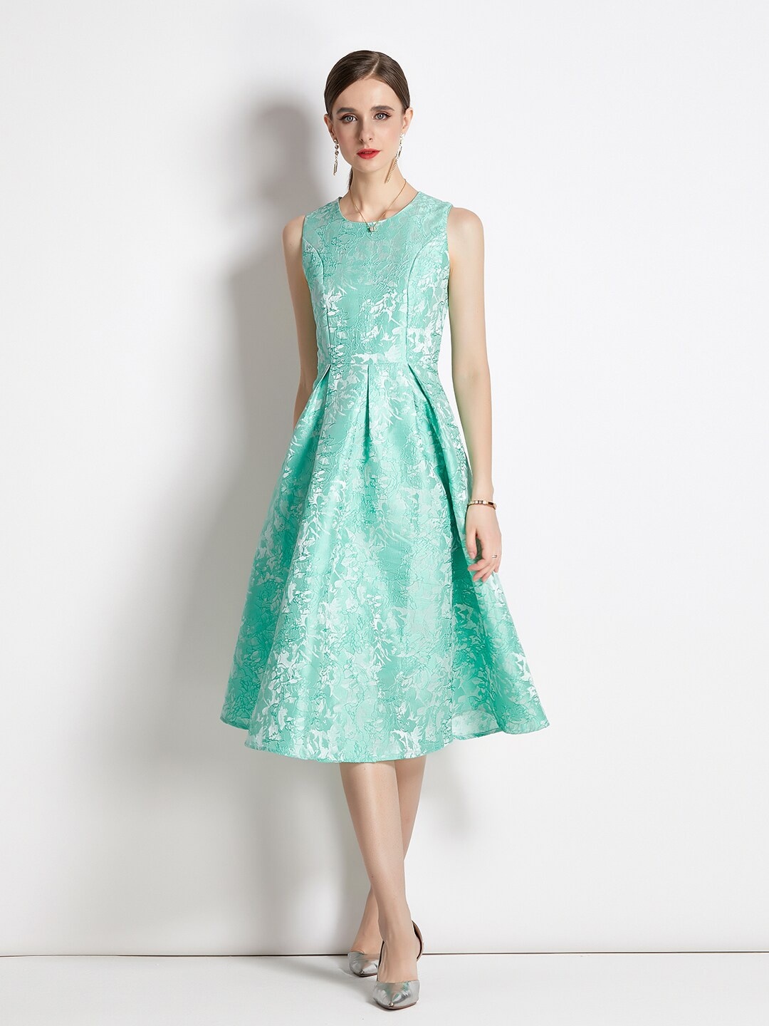 

JC Collection Grey Floral Midi Dress