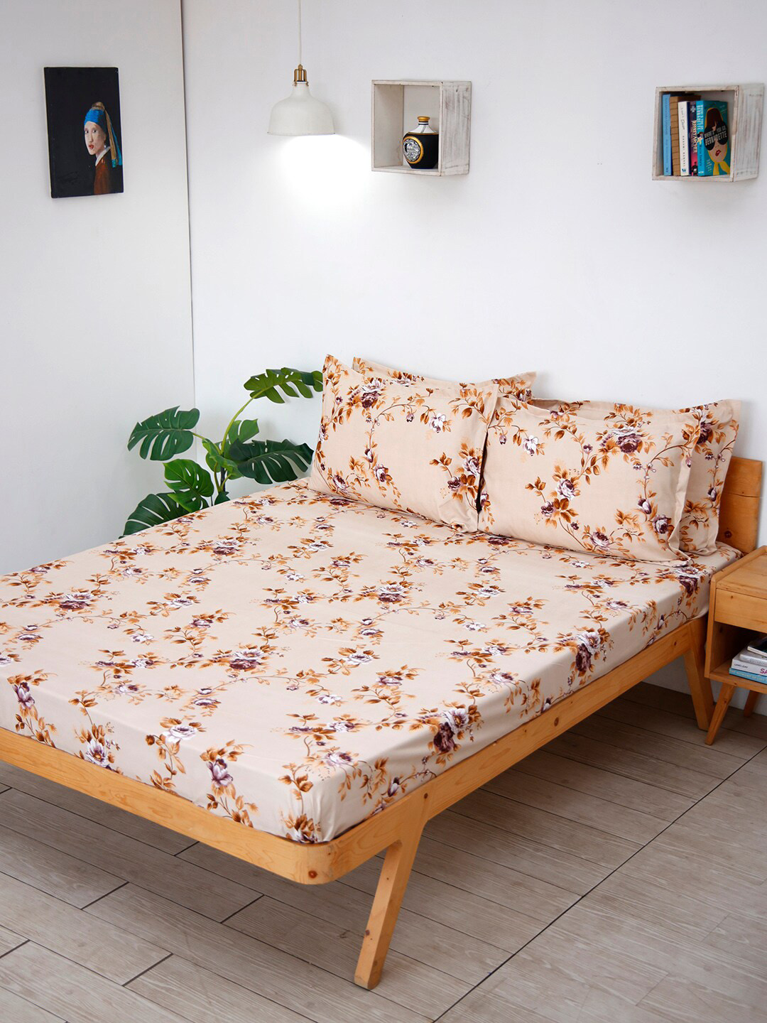 

Ariana Beige & Yellow Floral 144 TC King Bedsheet with 2 Pillow Covers