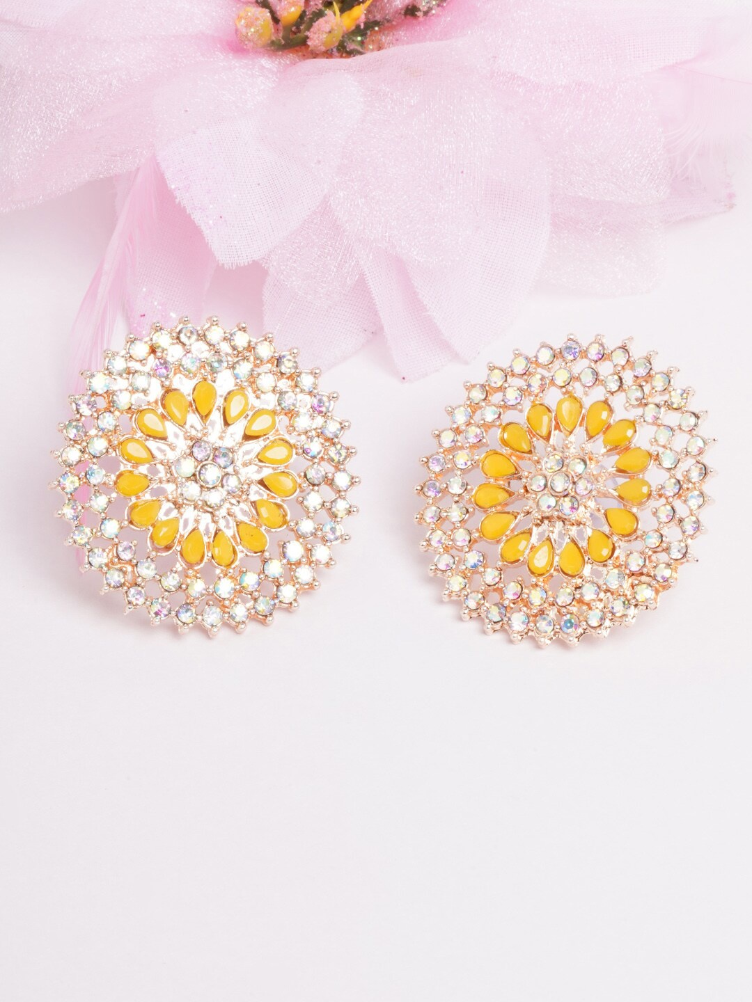 

DIVA WALK Gold-Toned & Yellow Gold-Plated Studs Earrings