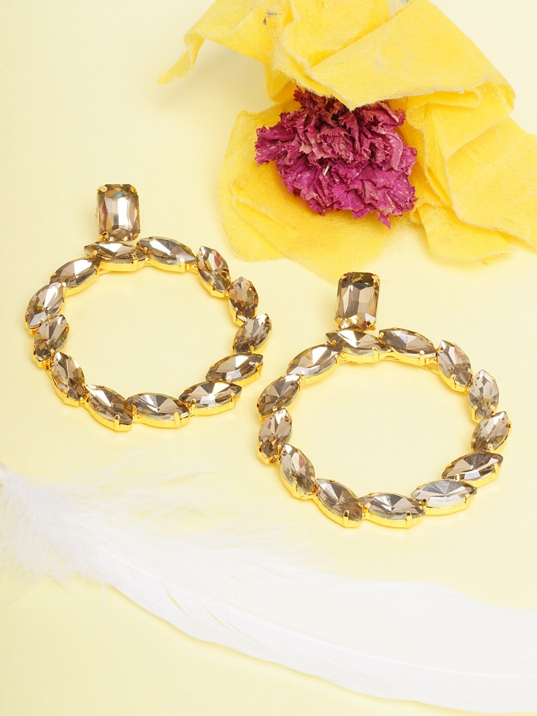 

DIVA WALK Contemporary Drop Earrings, Gold