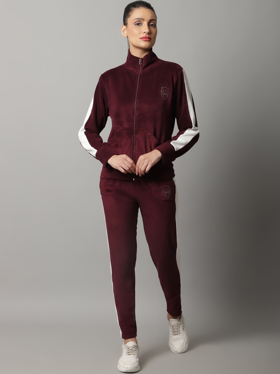 

MARC LOUIS Women Burgundy Solid Velvet Tracksuit