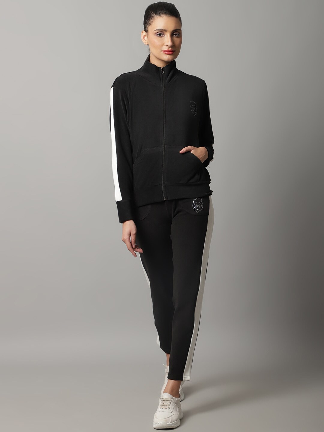 

MARC LOUIS Women Black Velvet Tracksuit