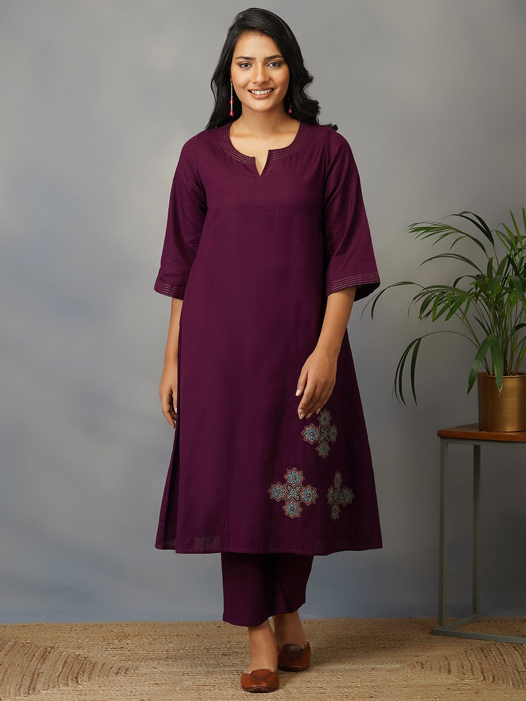 

AKISO Ajrak Embroidery A-Line Regular Cotton Kurta, Purple