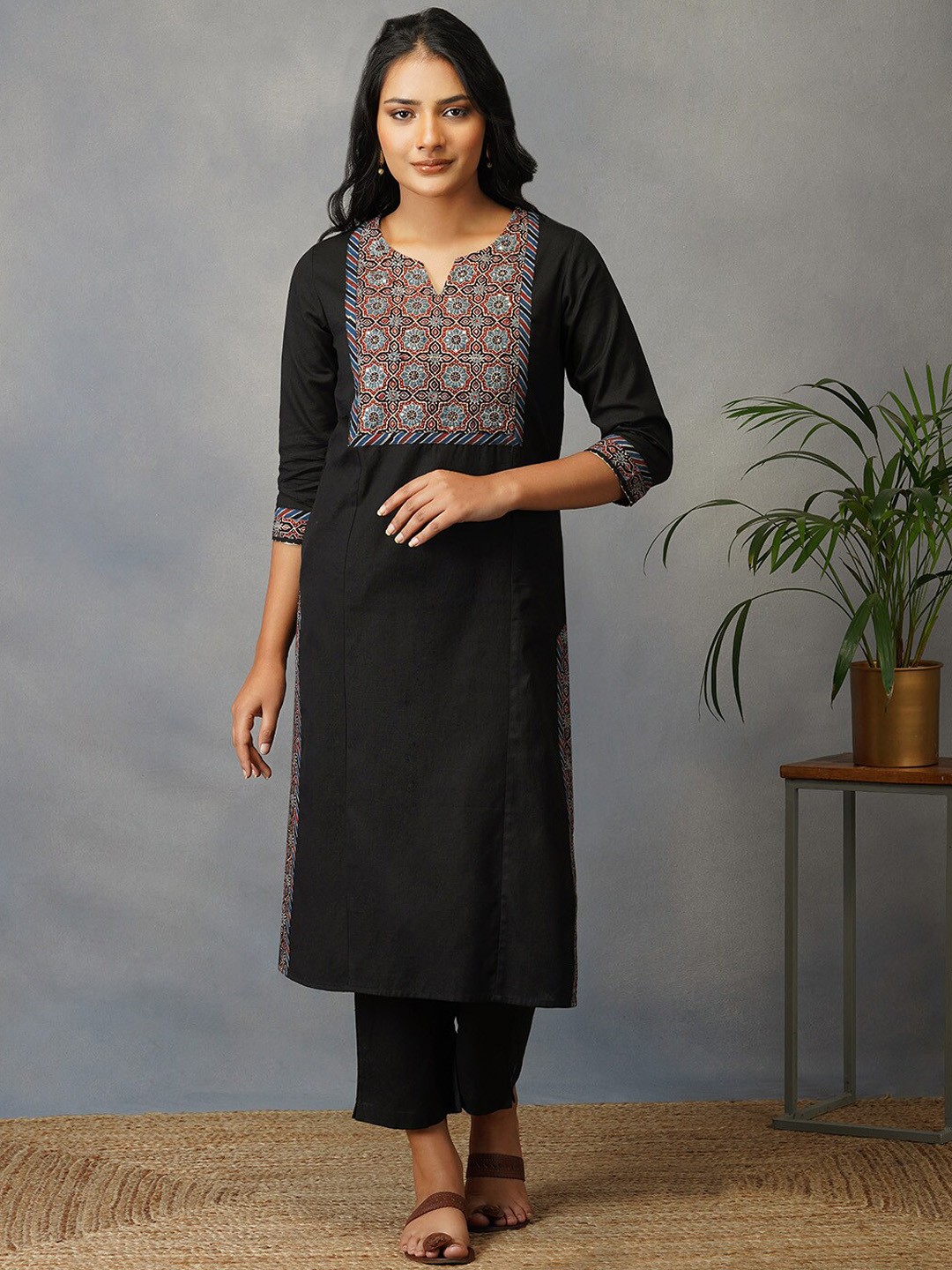 

AKISO Women Black Yoke Design Ajrak Embroidery Pure Cotton Kurta with Trousers