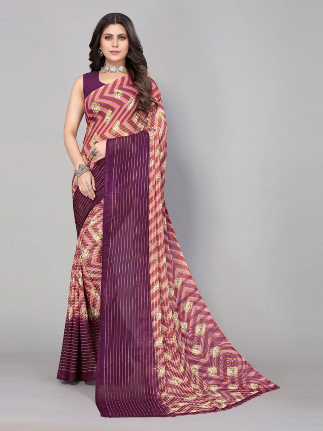 

Yashika Purple & Pink Floral Printed Poly Georgette Saree