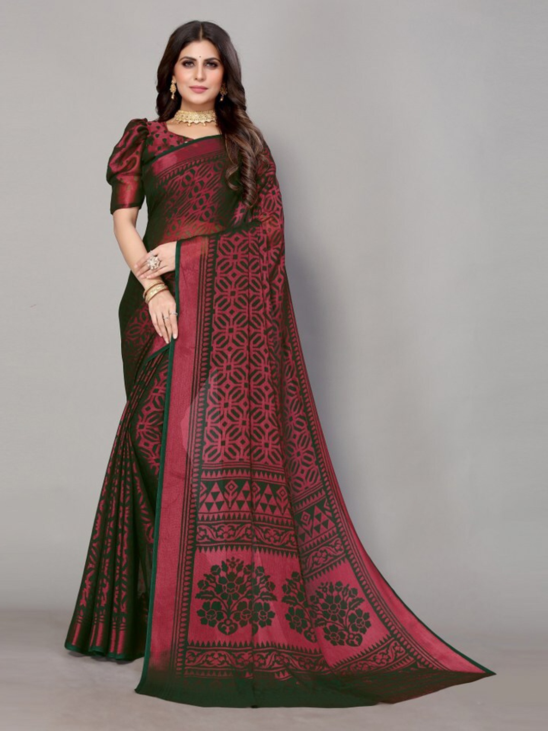 

Yashika Maroon & Green Floral Printed Poly Chiffon Saree