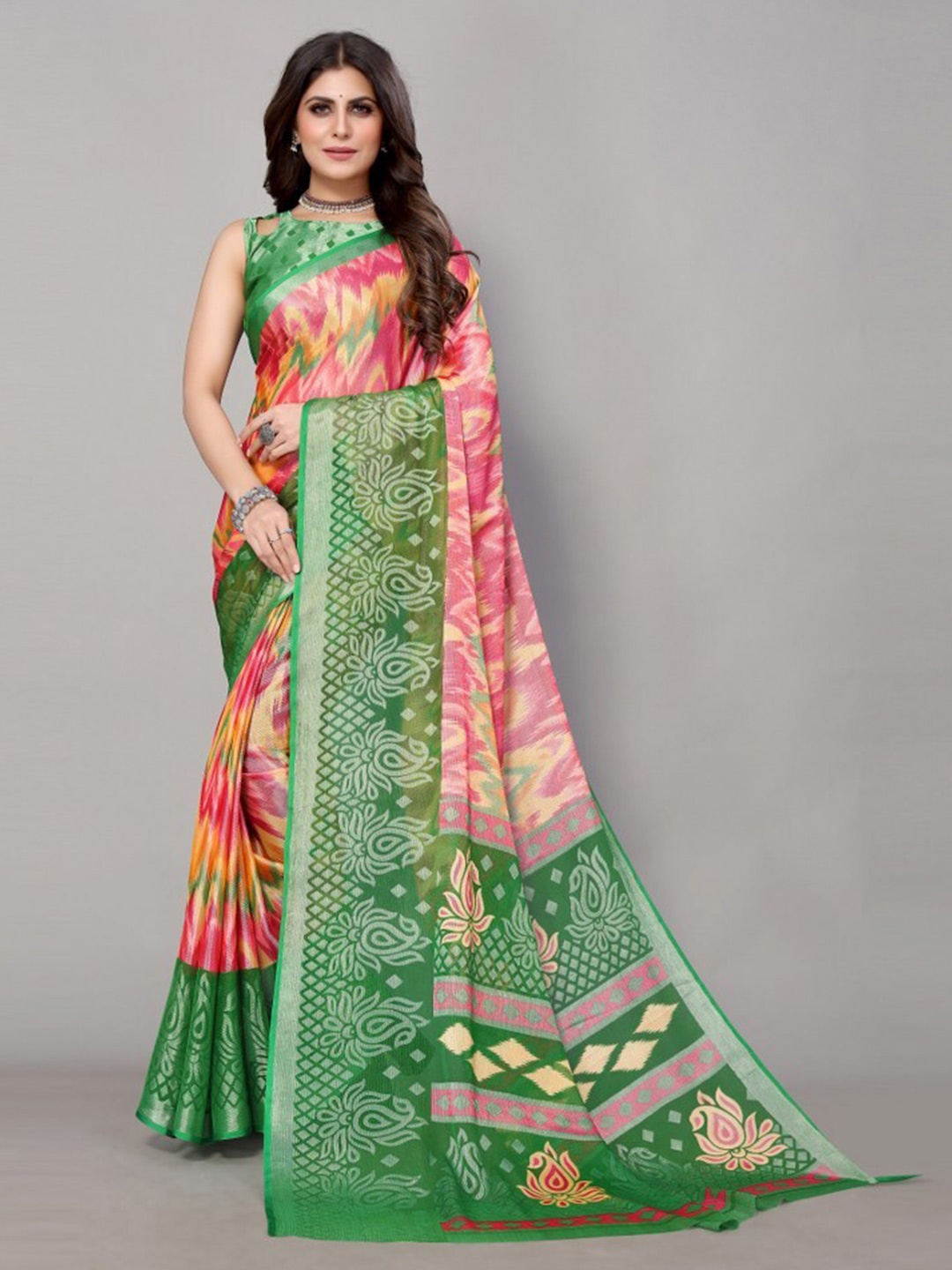 

Yashika Green & Pink Floral Printed Zari Poly Chiffon Saree