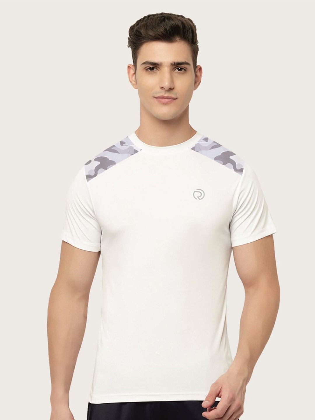 

Truerevo Men White Round Neck Rapid-Dry T-shirt