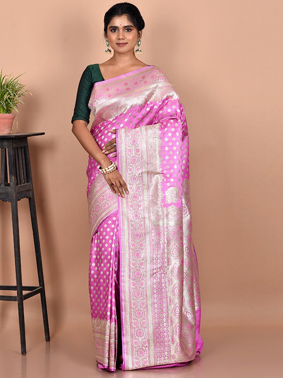 

AllSilks Purple & Silver-Toned Ethnic Motifs Zari Silk Blend Banarasi Saree