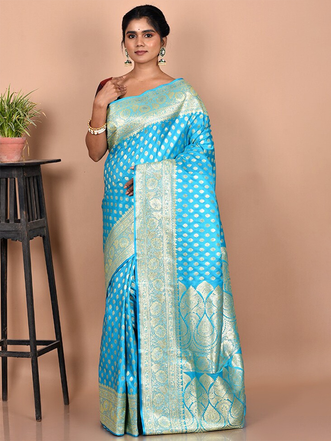 

AllSilks Blue & Gold-Toned Ethnic Motif Zari Silk Blend Banarasi Saree