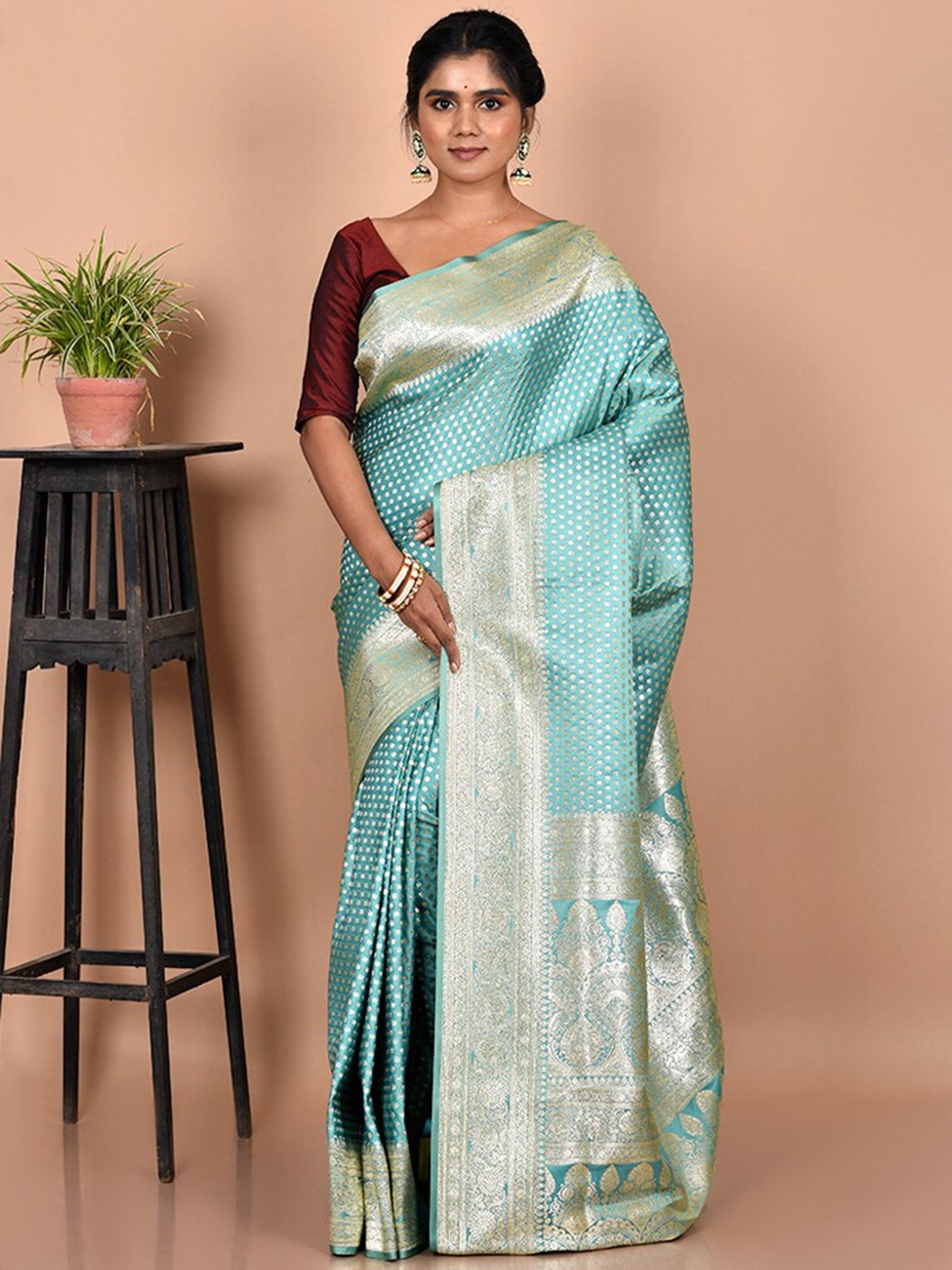 

AllSilks Blue & Gold-Toned Ethnic Motif Zari Silk Blend Banarasi Saree