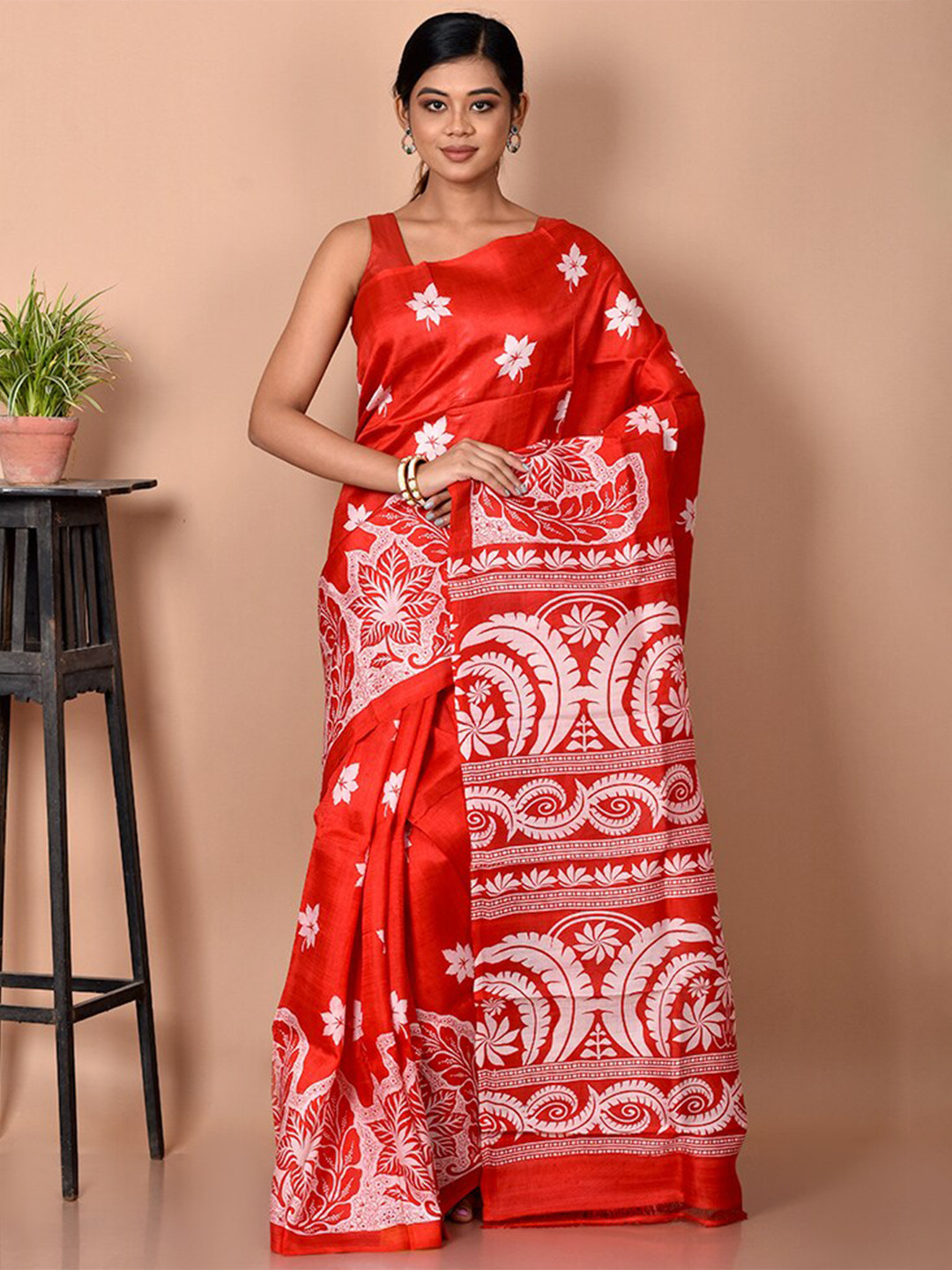 

AllSilks Red & White Floral Pure Silk Block Print Saree