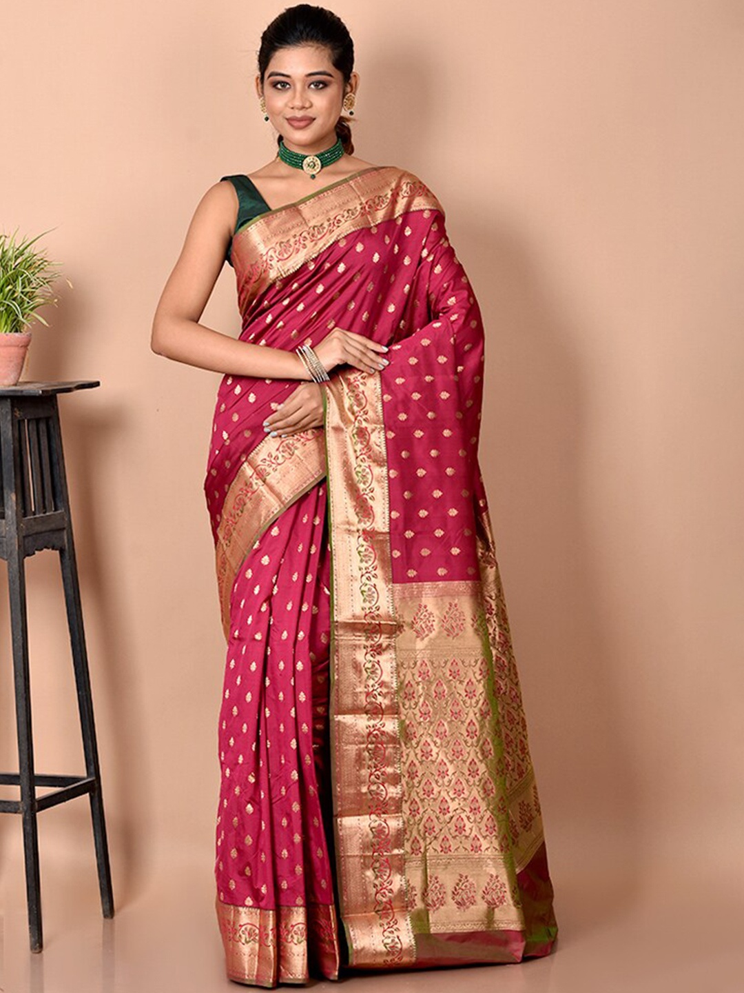 

AllSilks Maroon & Gold-Toned Ethnic Motif Zari Pure Silk Kanjeevaram Saree