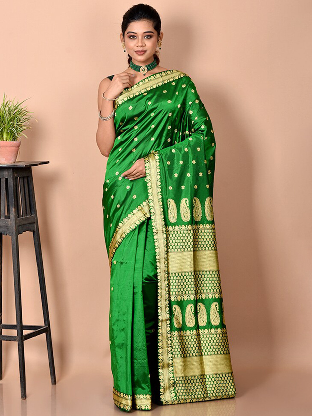 

AllSilks Green & Gold-Toned Ethnic Motif Zari Pure Silk Saree