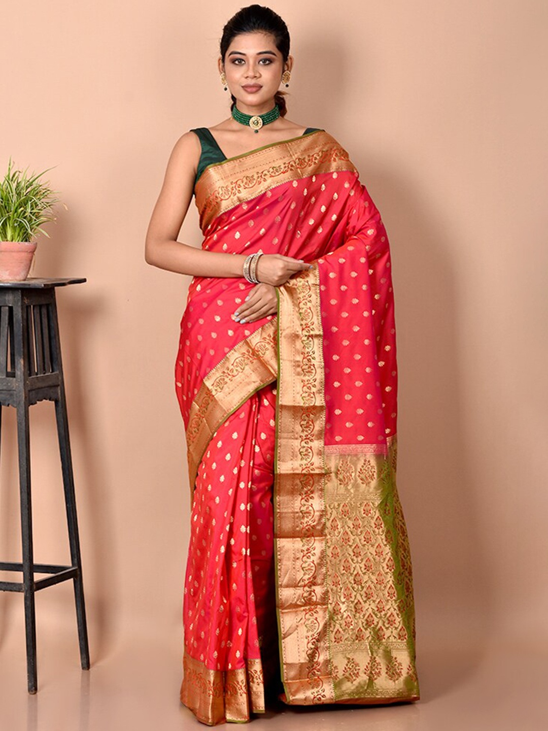 

AllSilks Pink & Gold-Toned Ethnic Motif Zari Pure Silk Kanjeevaram Saree