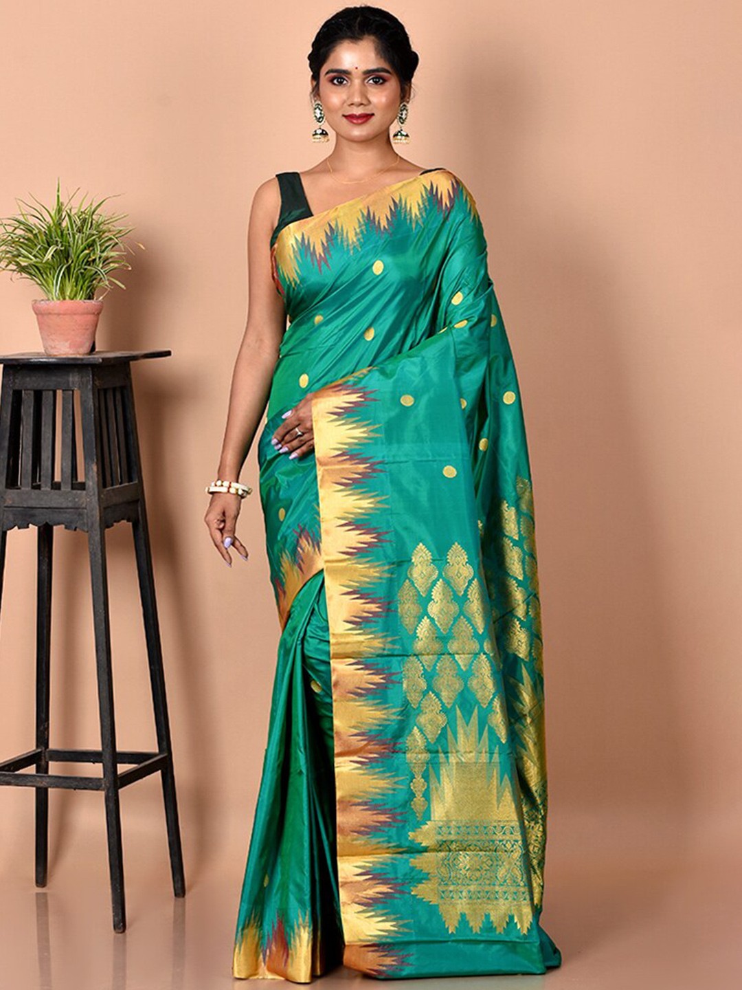 

AllSilks Sea Green & Gold-Toned Woven Design Zari Pure Silk Kanjeevaram Saree