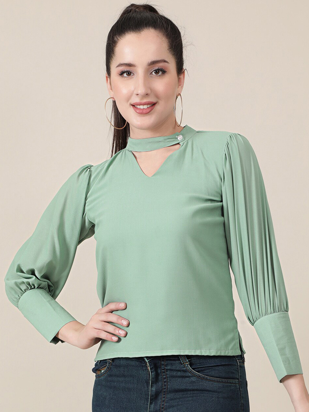 

J Turritopsis Green Keyhole Neck Georgette Top