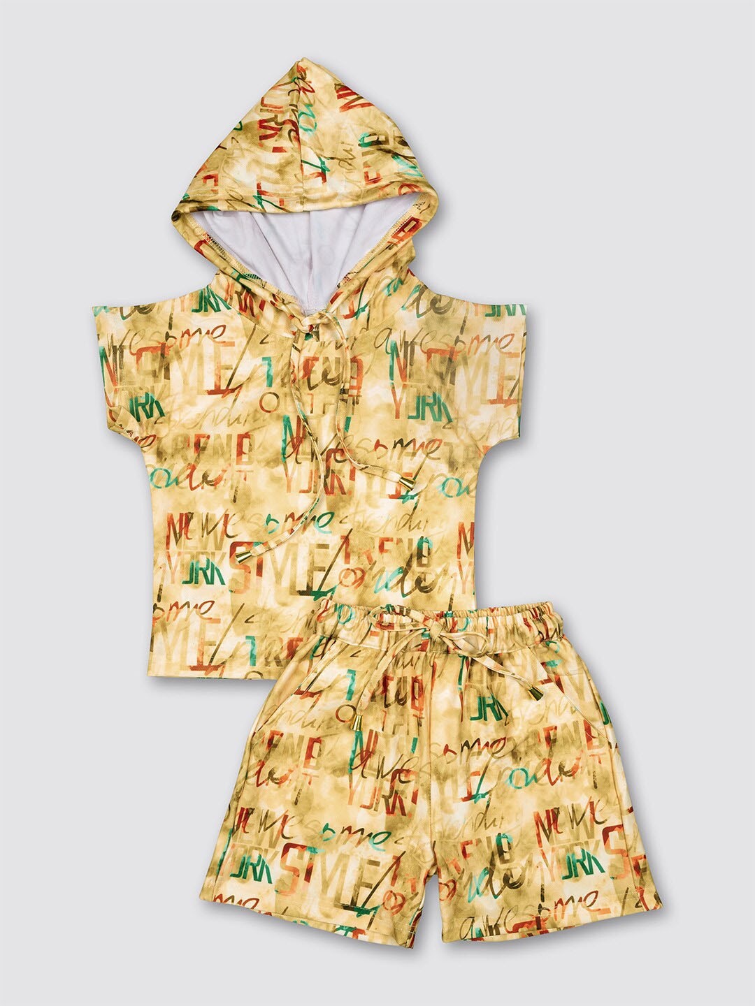 

MYY Girls Yellow & Green Printed Hooded T-shirt with Shorts