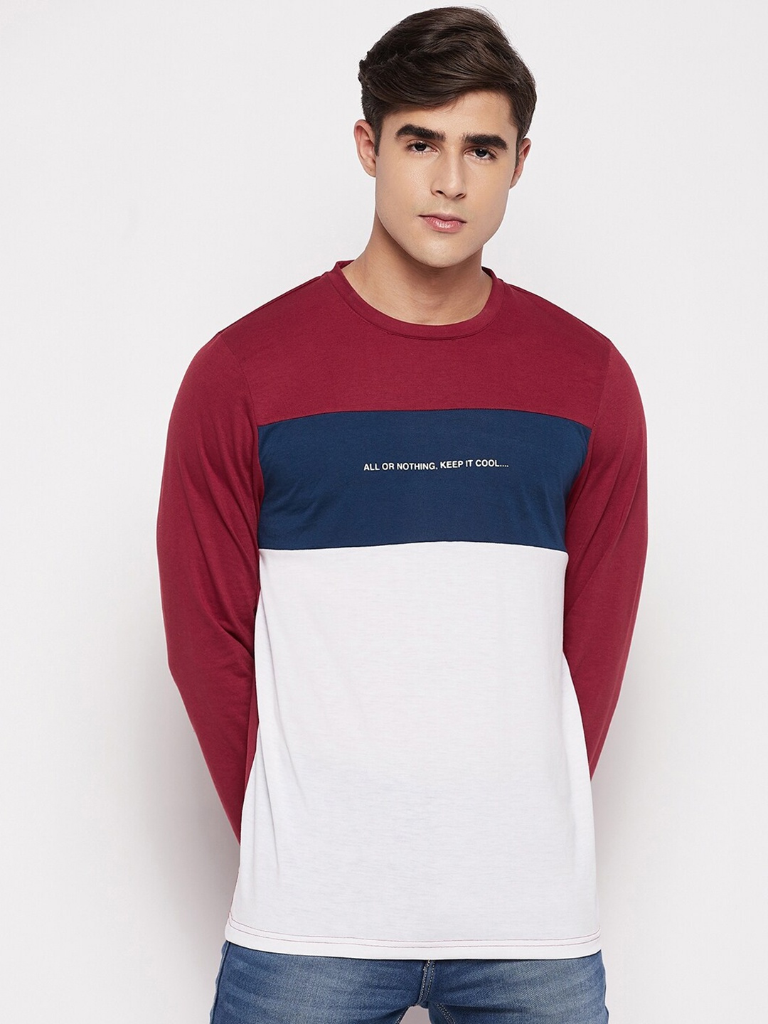 

STROP Men Maroon Cotton Colourblocked T-shirt