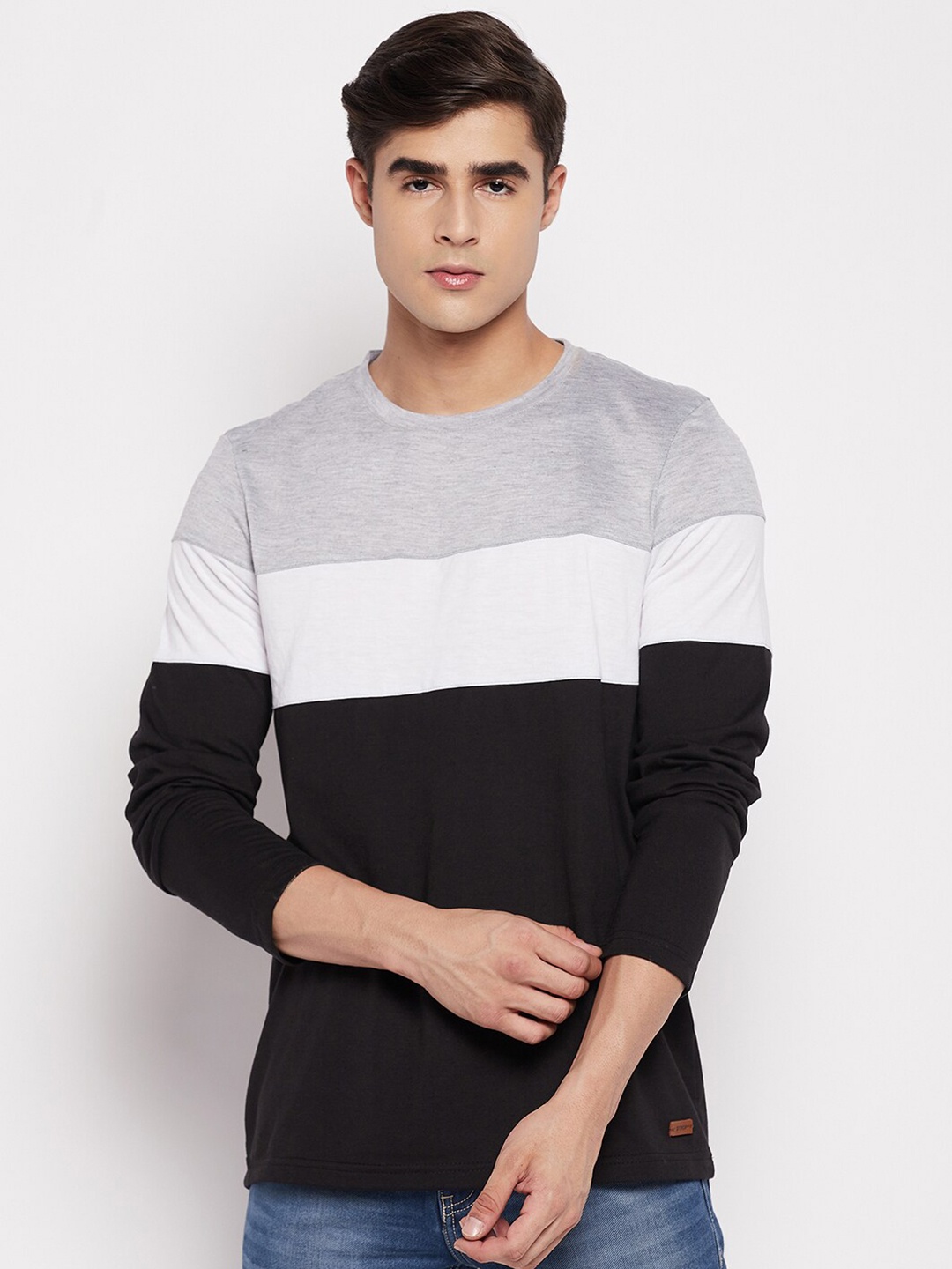 

STROP Men Grey Cotton Colourblocked T-shirt