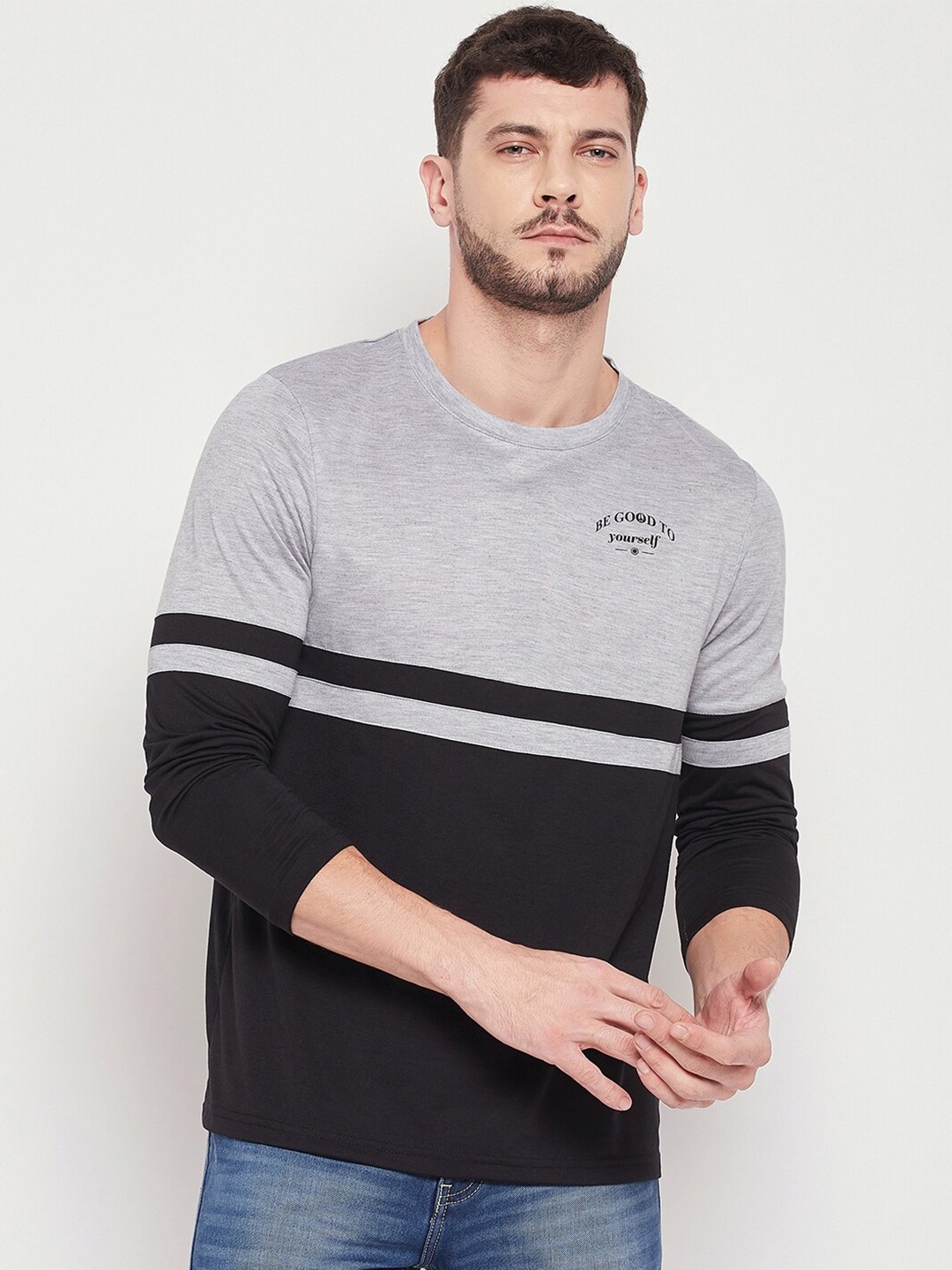 

STROP Men Grey Cotton Colourblocked T-shirt
