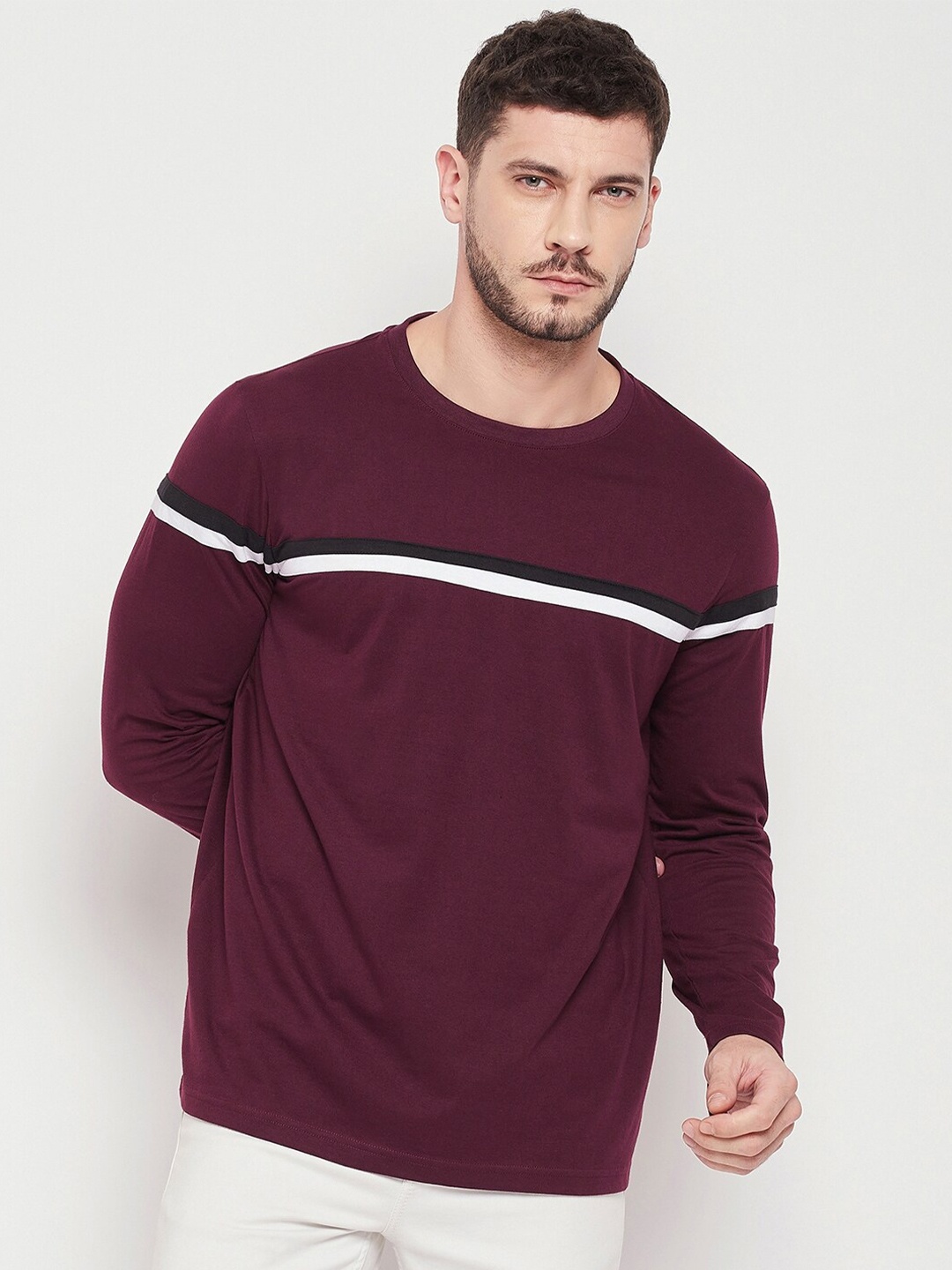 

STROP Men Maroon Cotton Striped T-shirt