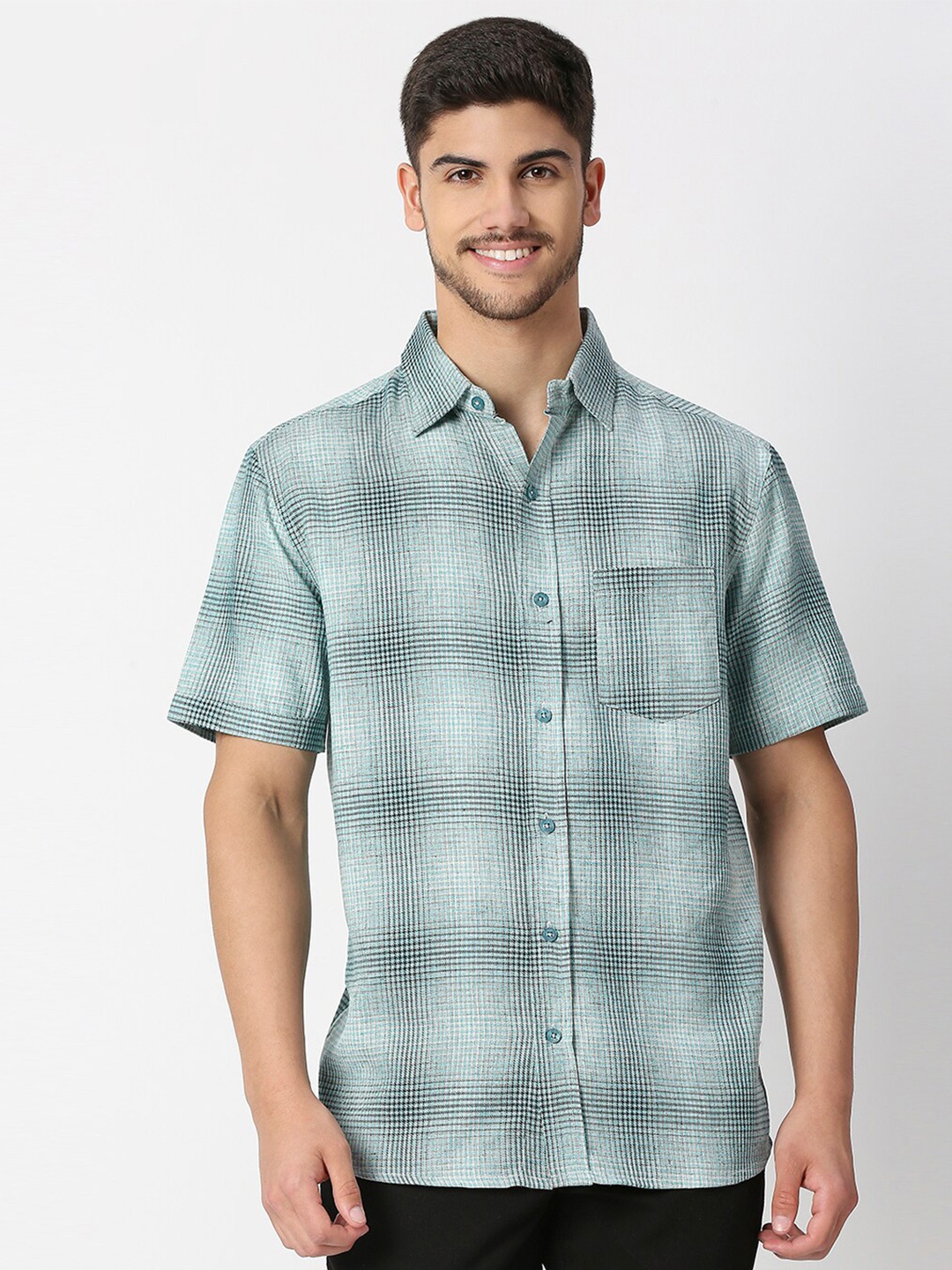 

MOD ECRU Men Sea Green & Black Checked Cotton Casual Shirt